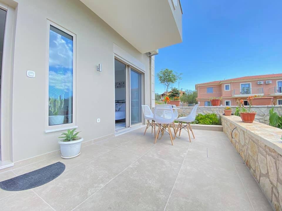 Grey Luxury House Apartment อิปโซส ภายนอก รูปภาพ
