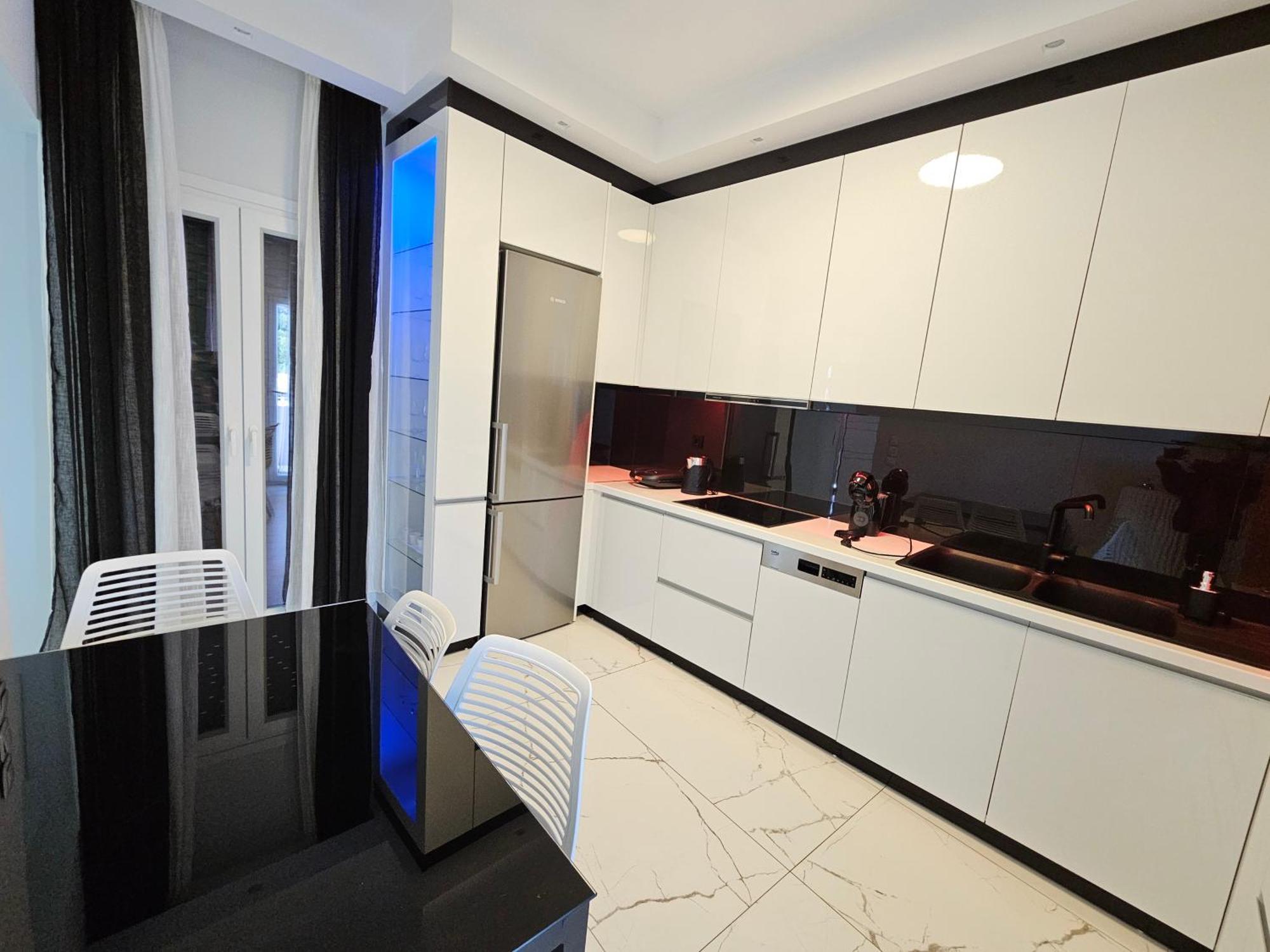 Grey Luxury House Apartment อิปโซส ภายนอก รูปภาพ