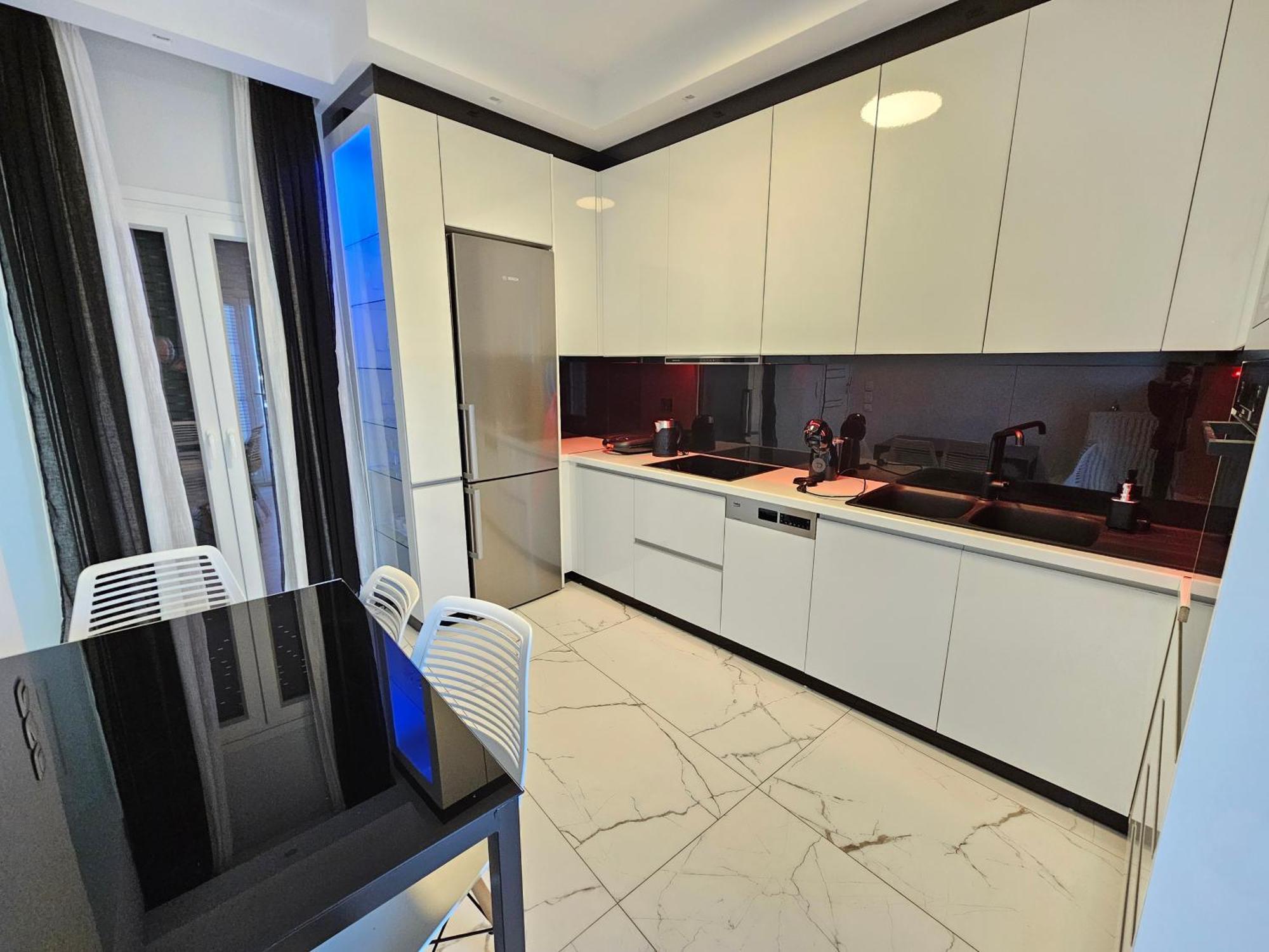 Grey Luxury House Apartment อิปโซส ภายนอก รูปภาพ