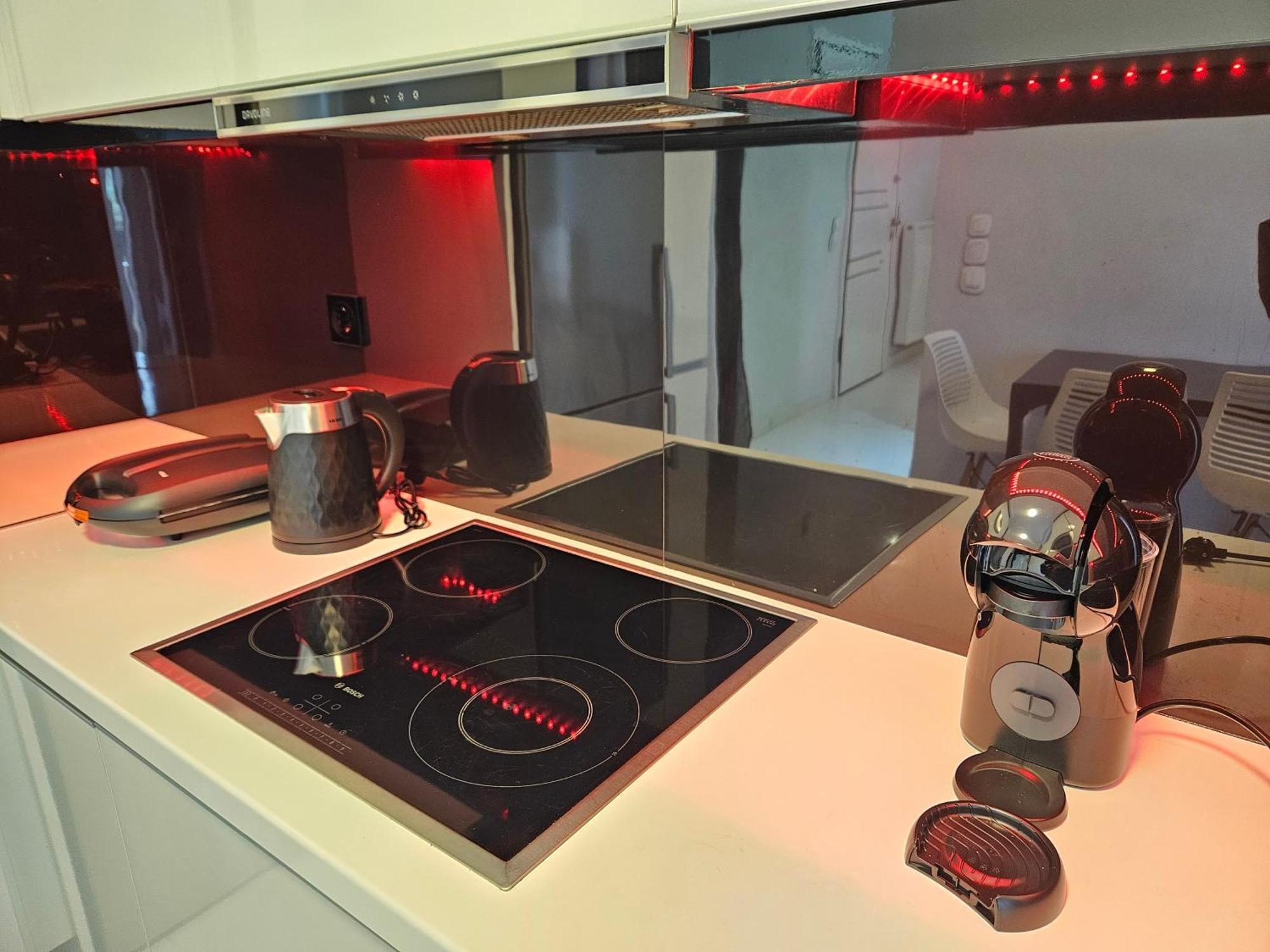 Grey Luxury House Apartment อิปโซส ภายนอก รูปภาพ